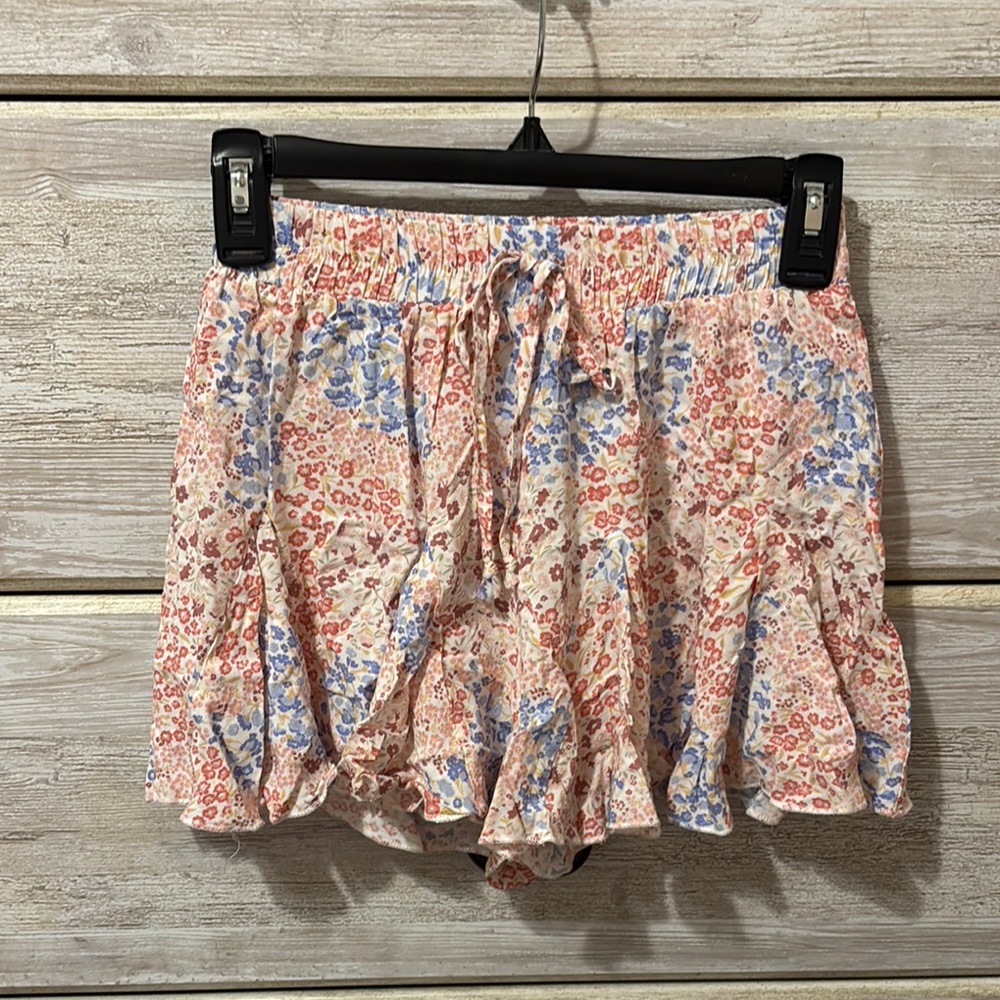 Blue Rain Floral Women's Shorts - Pink and Blue